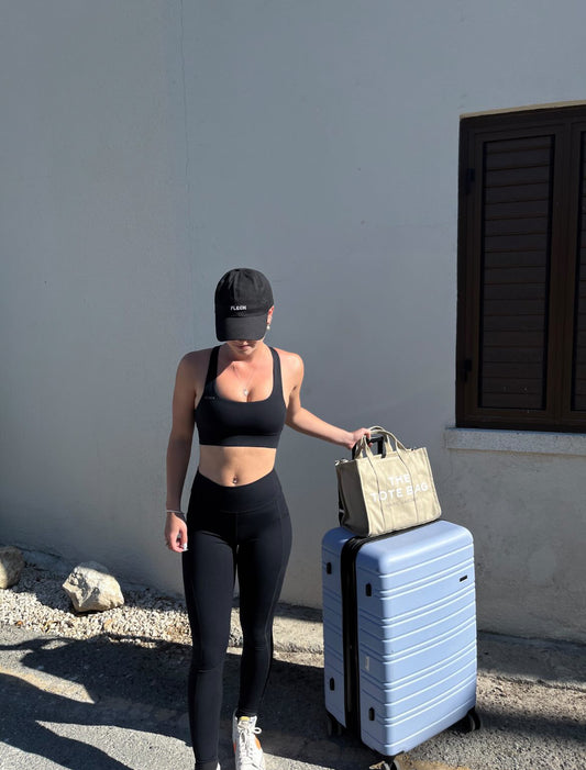 Essential Active - Black Leggings